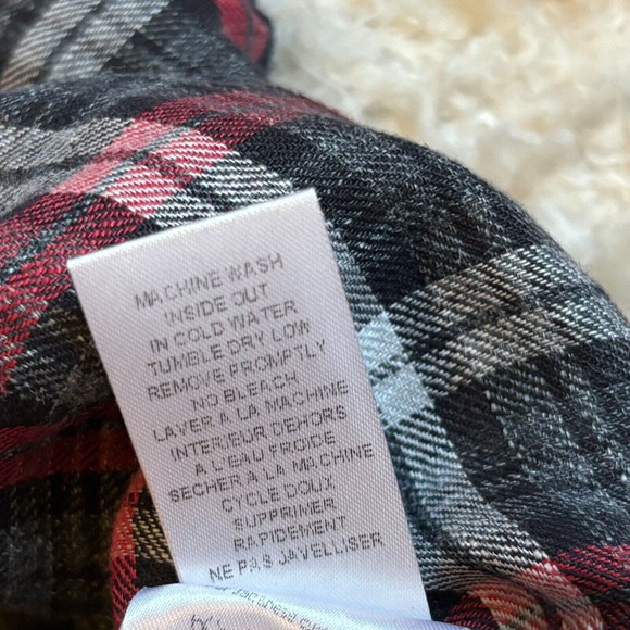 Frank & Eileen Women's Small Barry Red Gray Plaid 100% linen Button Down Blouse - Picture 11 of 11